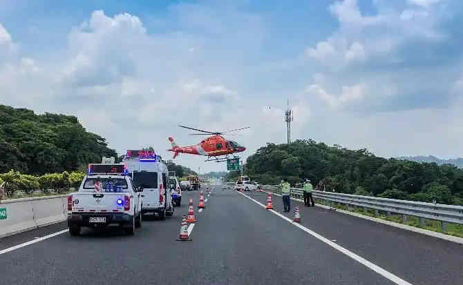 江城高速公路汽车救援案例